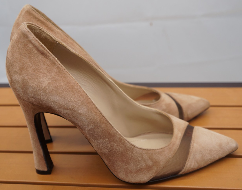 Natan beige suede pumps featuring a stylish sheer mesh panel Size 39 Italy